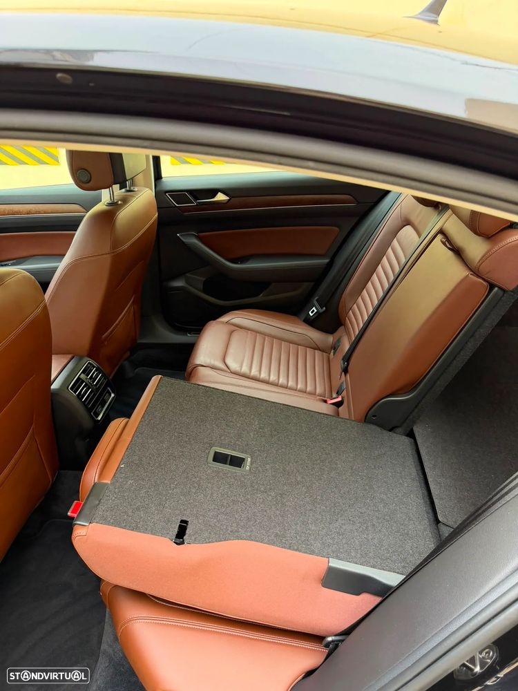 VW Passat 2.0 TDI Highline DSG - 21