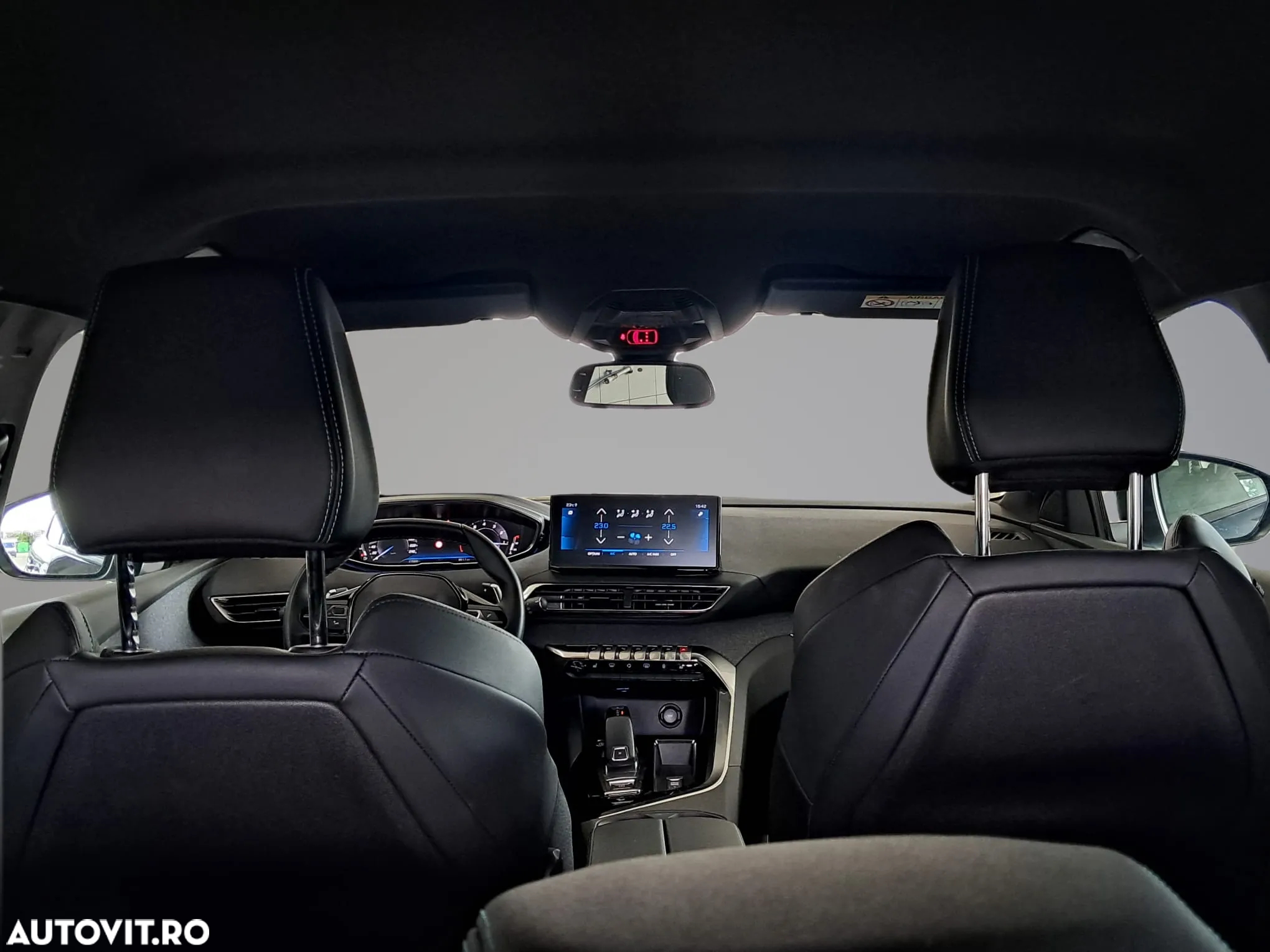 Peugeot 3008 1.2 PureTech 130 EAT8 Allure Pack - 9