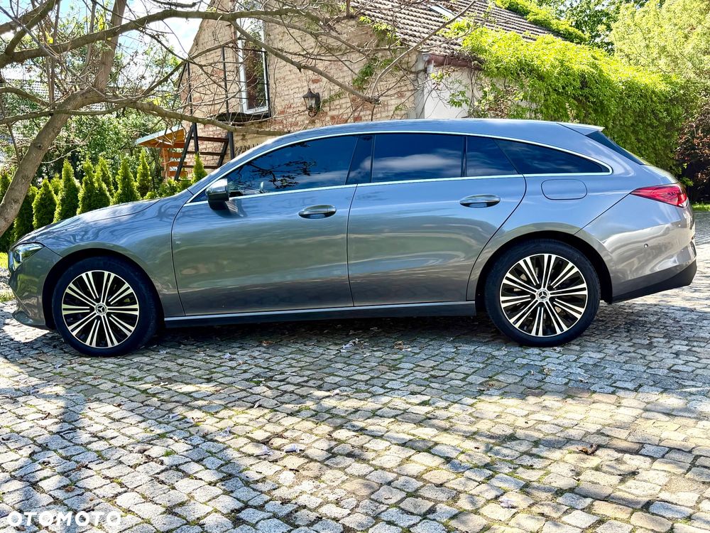 Mercedes-Benz CLA - 12