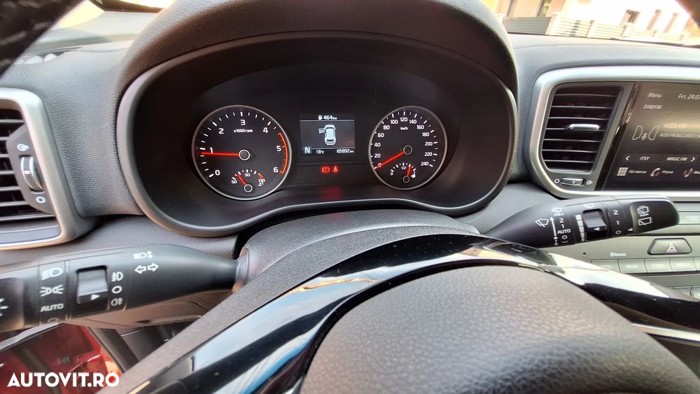 Kia Sportage 1.6 DSL MHEV 7DCT HP 4x2 Plus - 9