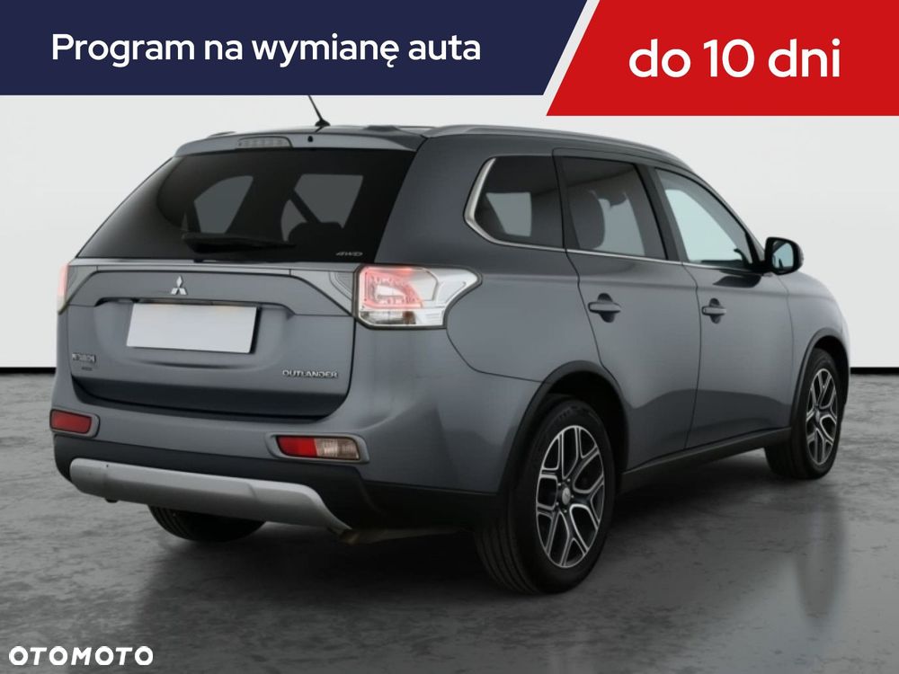 Mitsubishi Outlander - 7