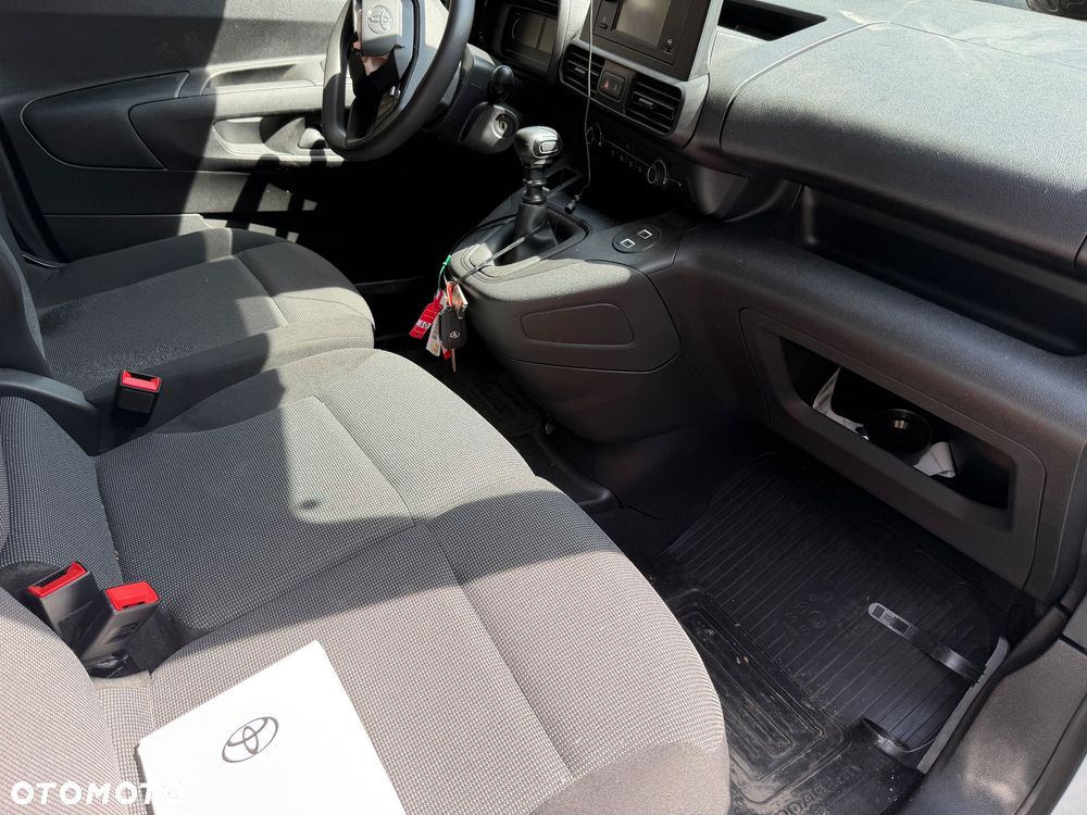 Toyota ProAce Kombi D-4D Medium 2,6t - 10