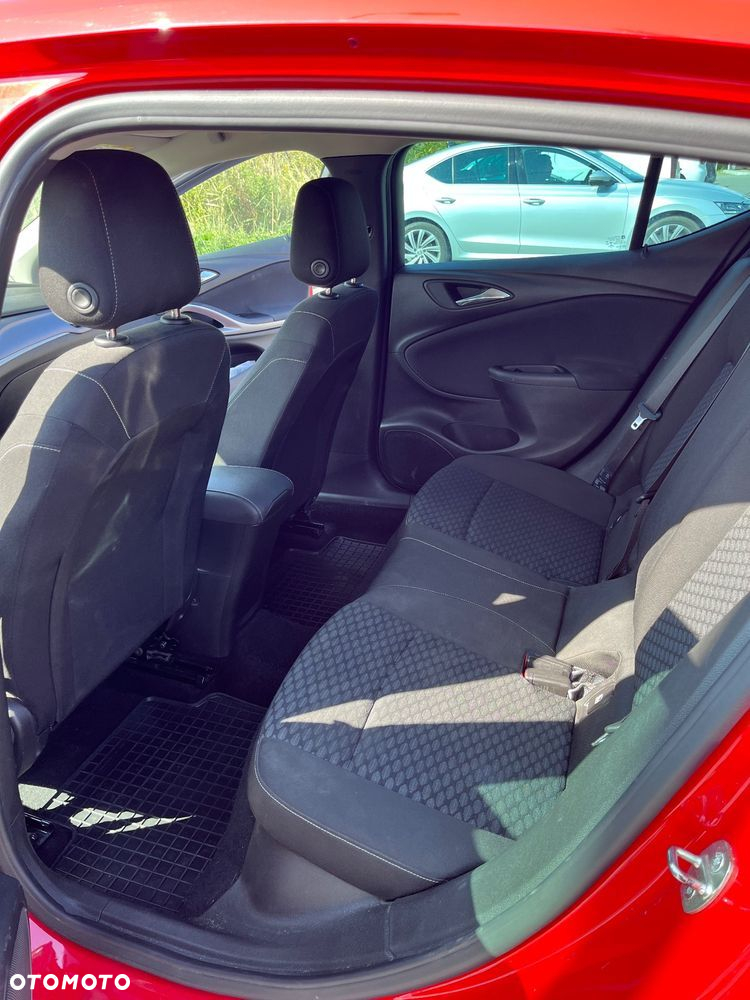 Opel Astra V 1.6 T Enjoy S&S - 8