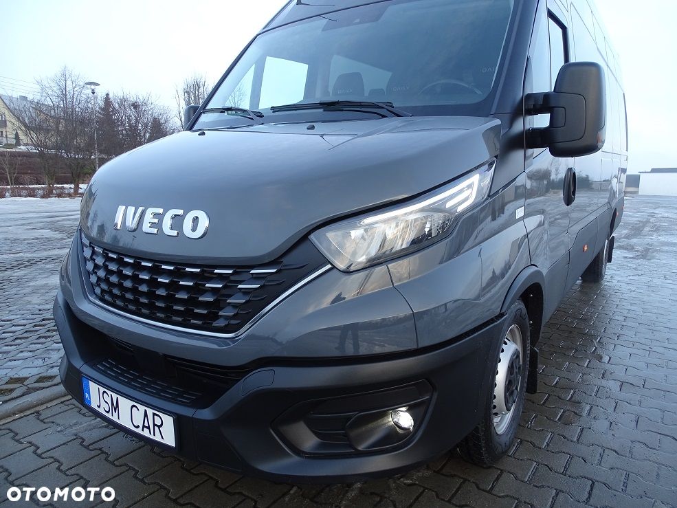 Iveco Daily L4H3 35S18 3.0 180 Hi-MATIC Brygadówka DOKA 7 Osób BRUTTO!! UNIKAT!! JEDYNY TAKI!! JAK NOWY!! - 9