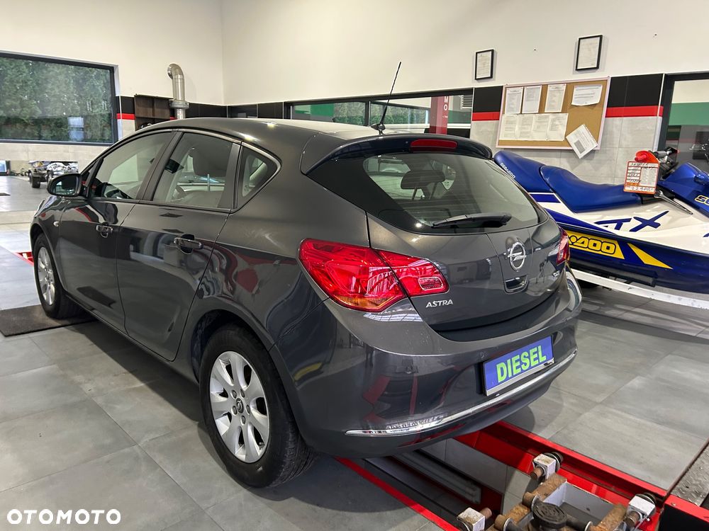 Opel Astra 1.6 D (CDTI) Start/Stop Business - 6