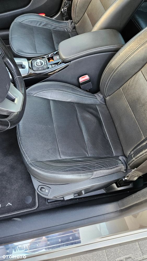 Renault Laguna dCi 175 FAP Initiale - 29