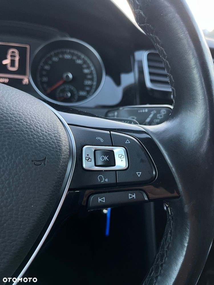 Volkswagen Golf 1.4 TSI BlueMotion Technology DSG Highline - 25