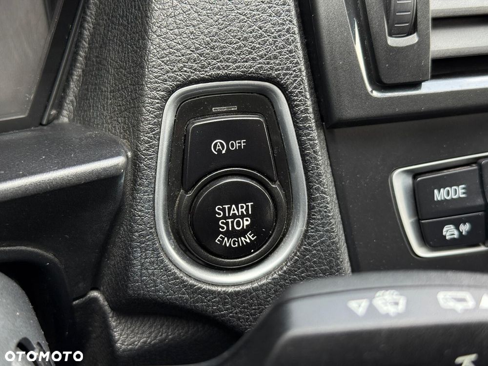 BMW Seria 1 - 32
