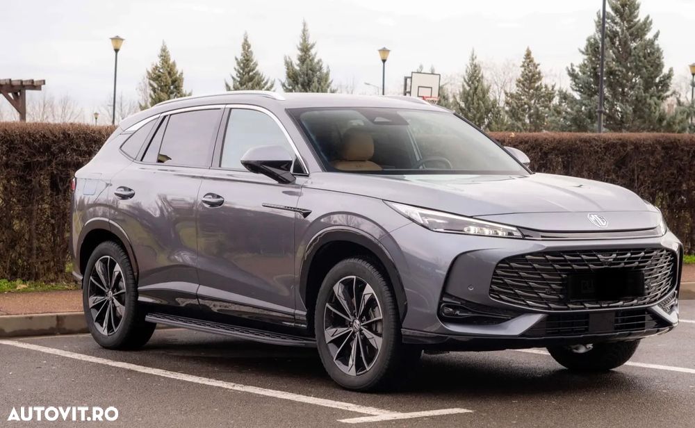 MG EHS 1.5 T-GDi AT PHEV Exclusive - 2