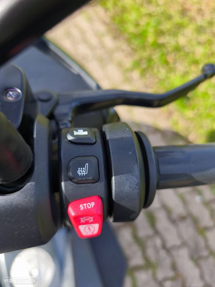 BMW C 400 GT Triple Black - 11