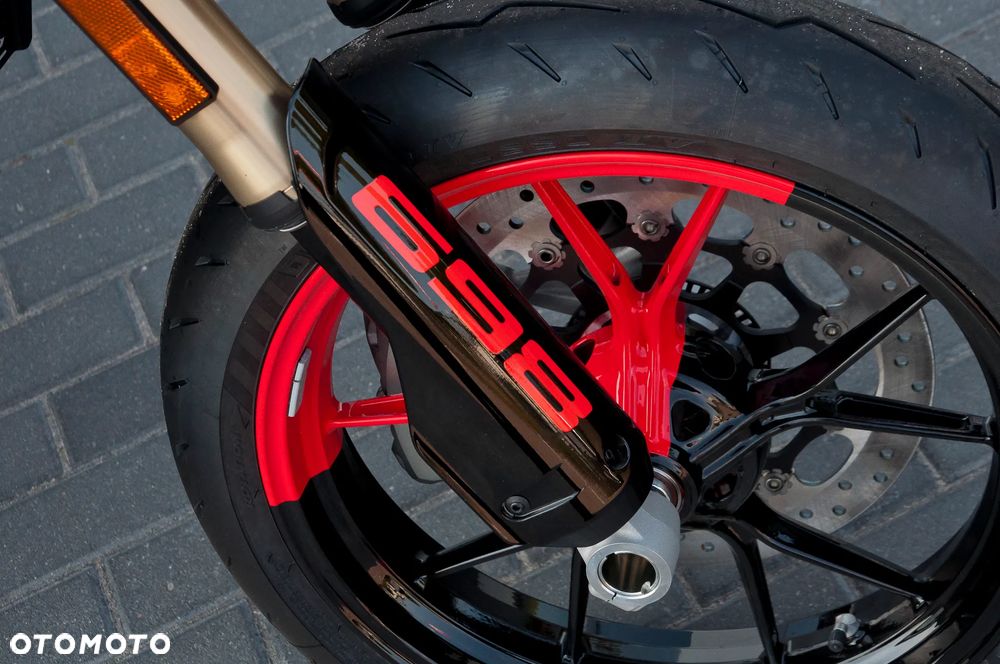 Ducati Hypermotard - 8