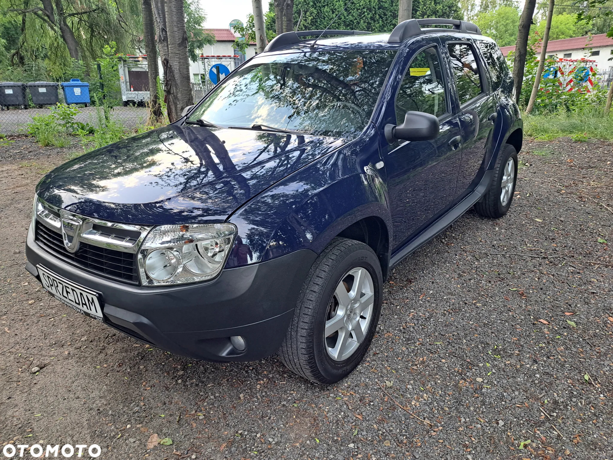Dacia Duster 1.6 16V 4x2 Laureate - 36