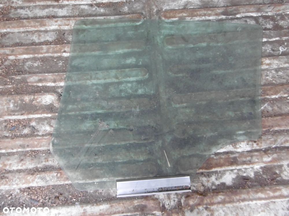 SZYBA BOCZNA ASTRA H