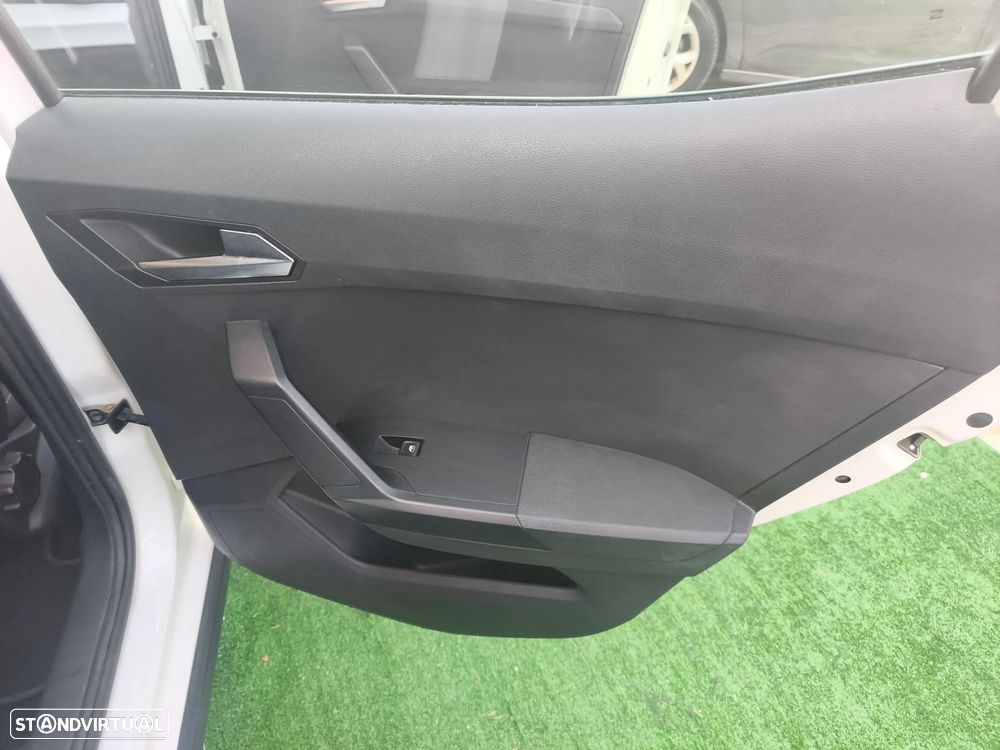 SEAT Arona 1.0 TSI Style - 12