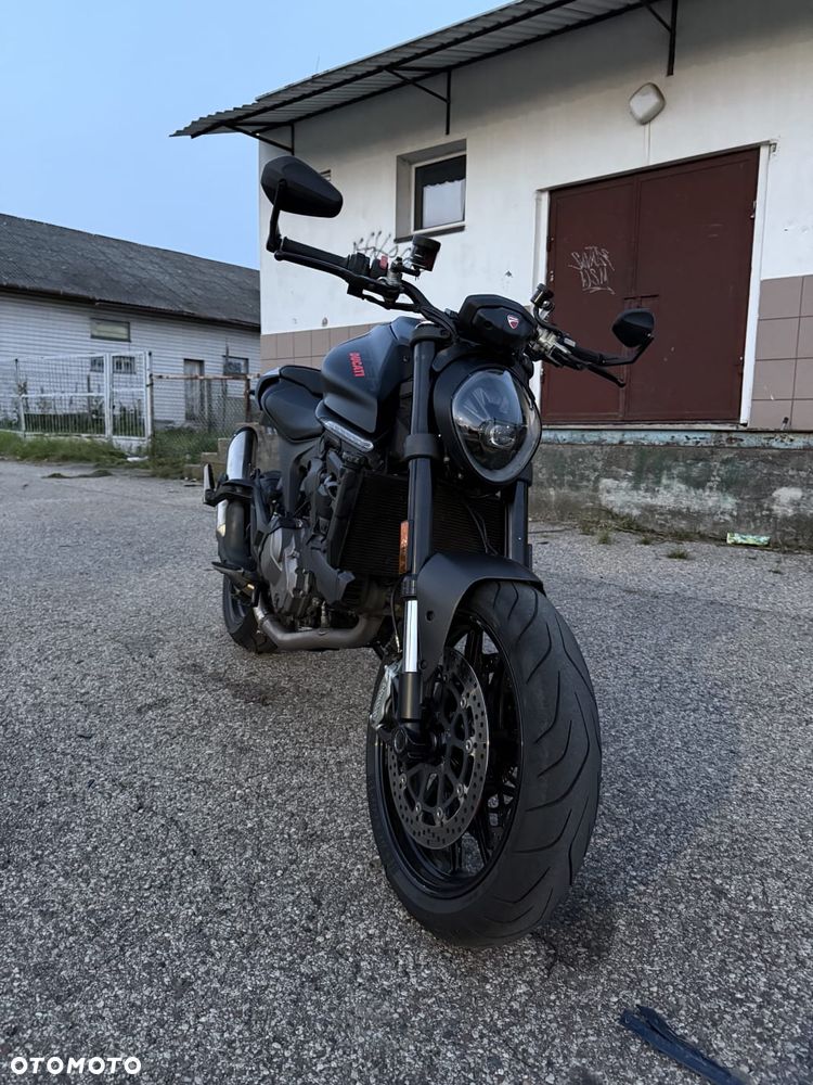 Ducati Monster - 13