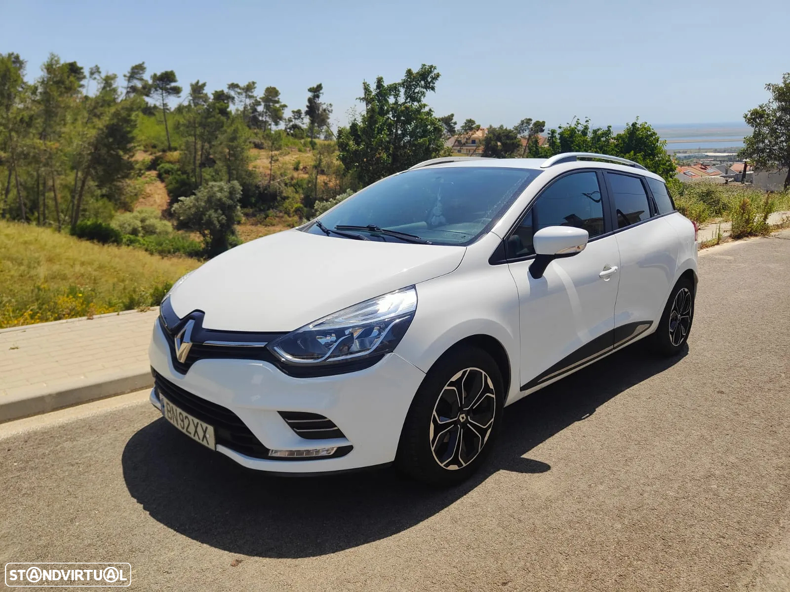 Renault Clio Sport Tourer Energy dCi 90 Start & Stop Dynamique - 9