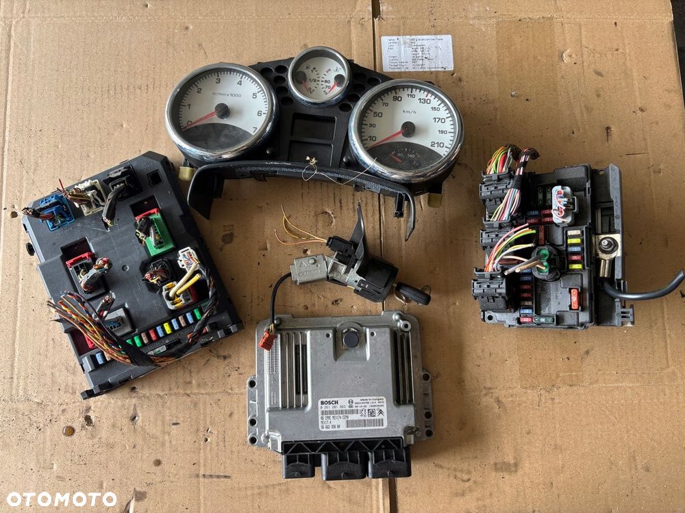 PEUGEOT 207 1.6 VTI ZESTAW STARTOWY DO ODPALANIA STACYJKA KLUCZ 0261201863 - 1