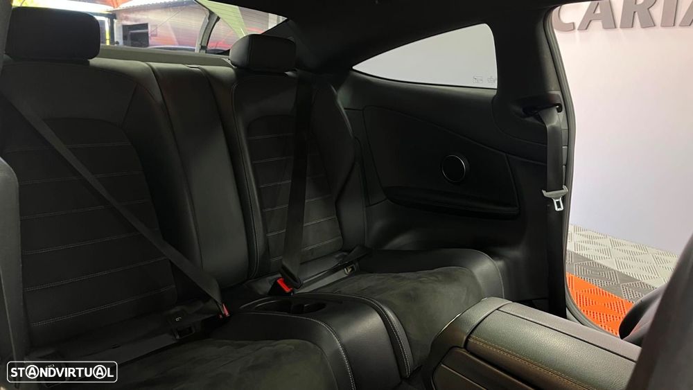 Mercedes-Benz C 220 - 13