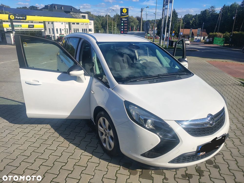 Opel Zafira - 24
