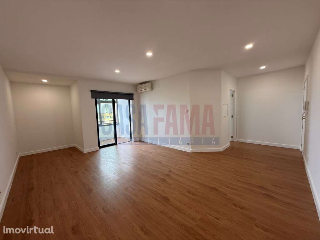 Apartamento T1 com vista mar | Póvoa de Varzim - Grande imagem: 2/25