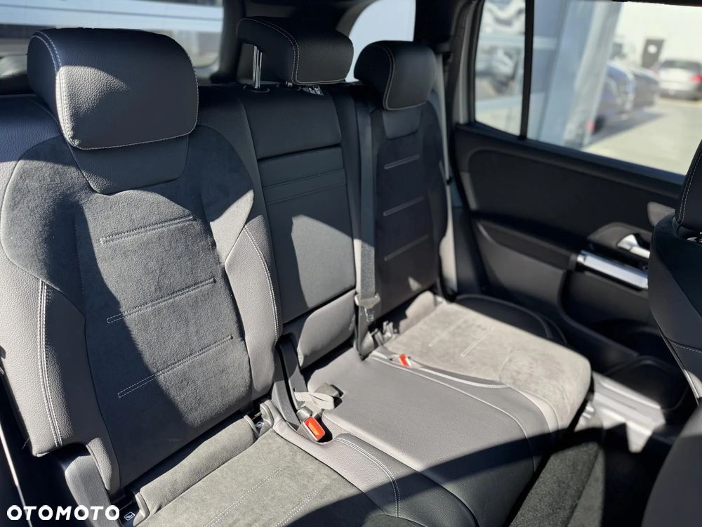 Mercedes-Benz GLB 220 4Matic 8G-DCT Special Edition - 13