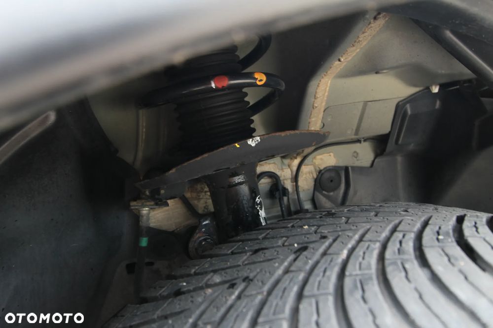 Nissan Juke 1.6 Visia Plus - 30