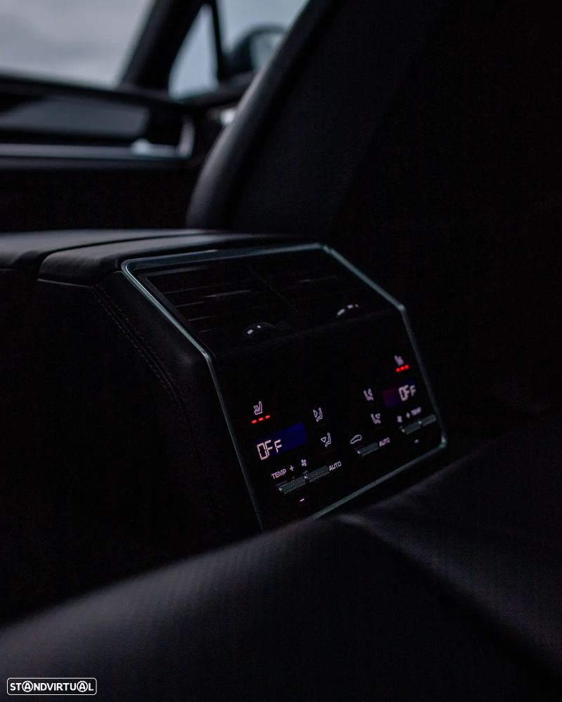 Porsche Panamera Sport Turismo Turbo - 21