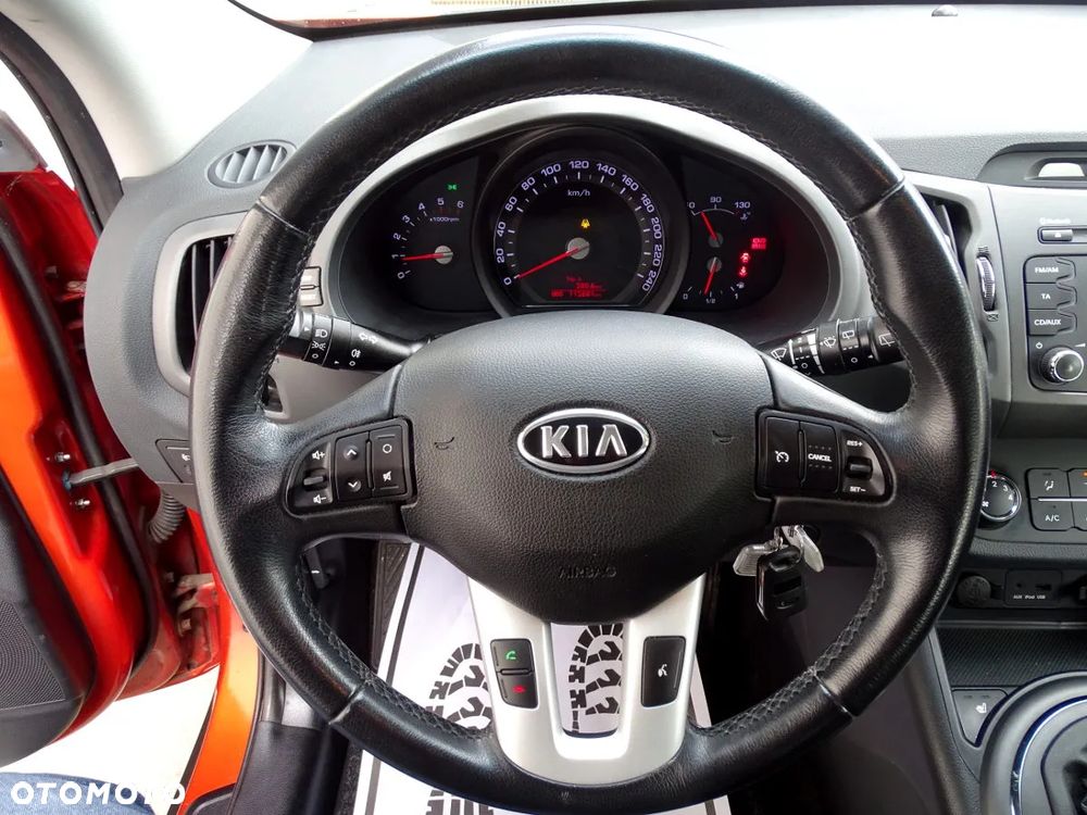 Kia Sportage 1.7 CRDI 2WD Attract - 17