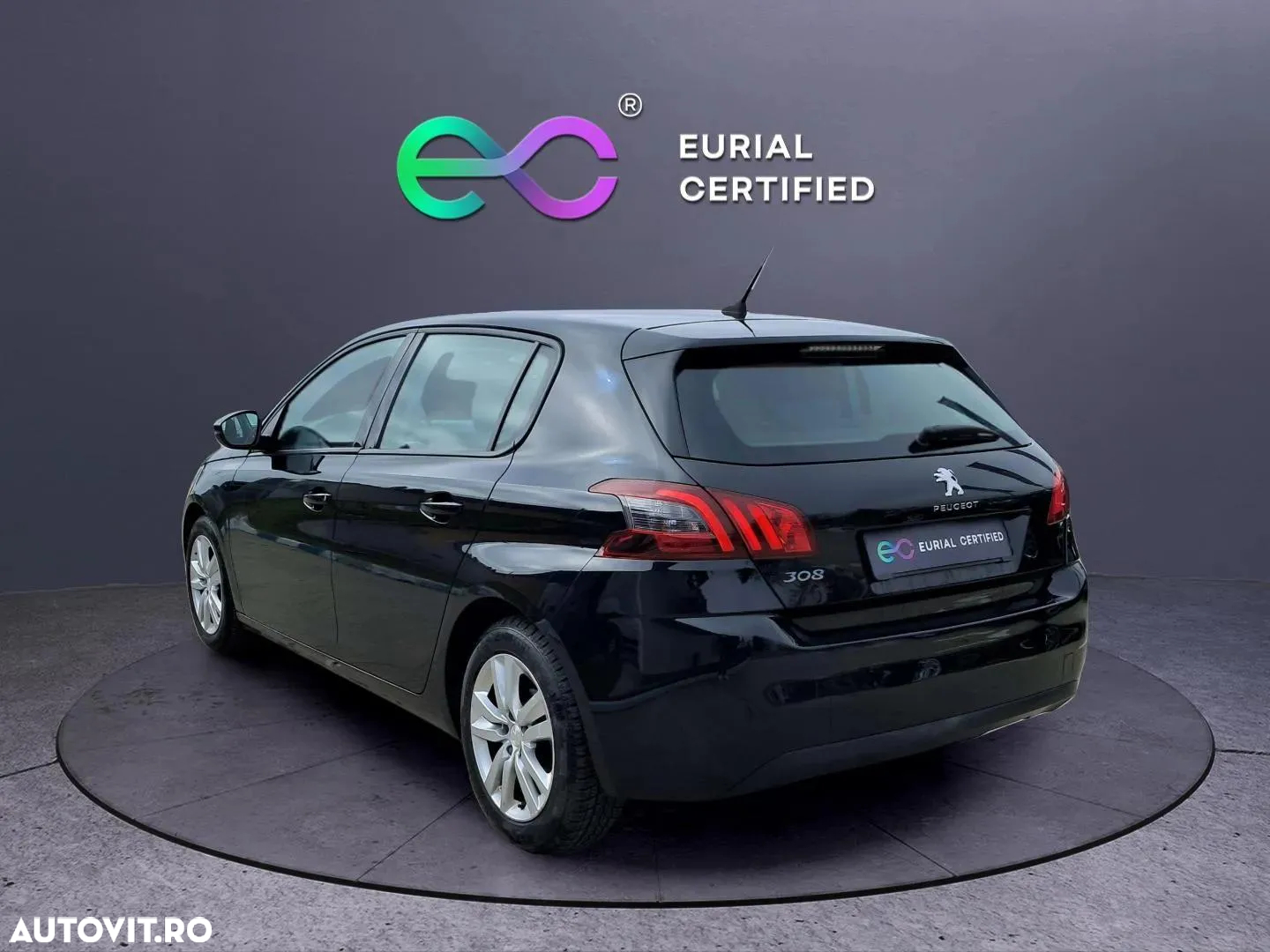 Peugeot 308 1.2 L PureTech Turbo Active - 12