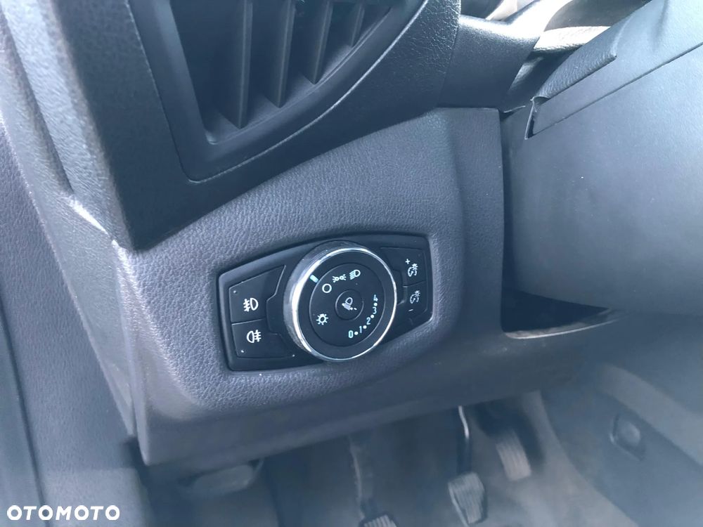 Ford transit connect - 18