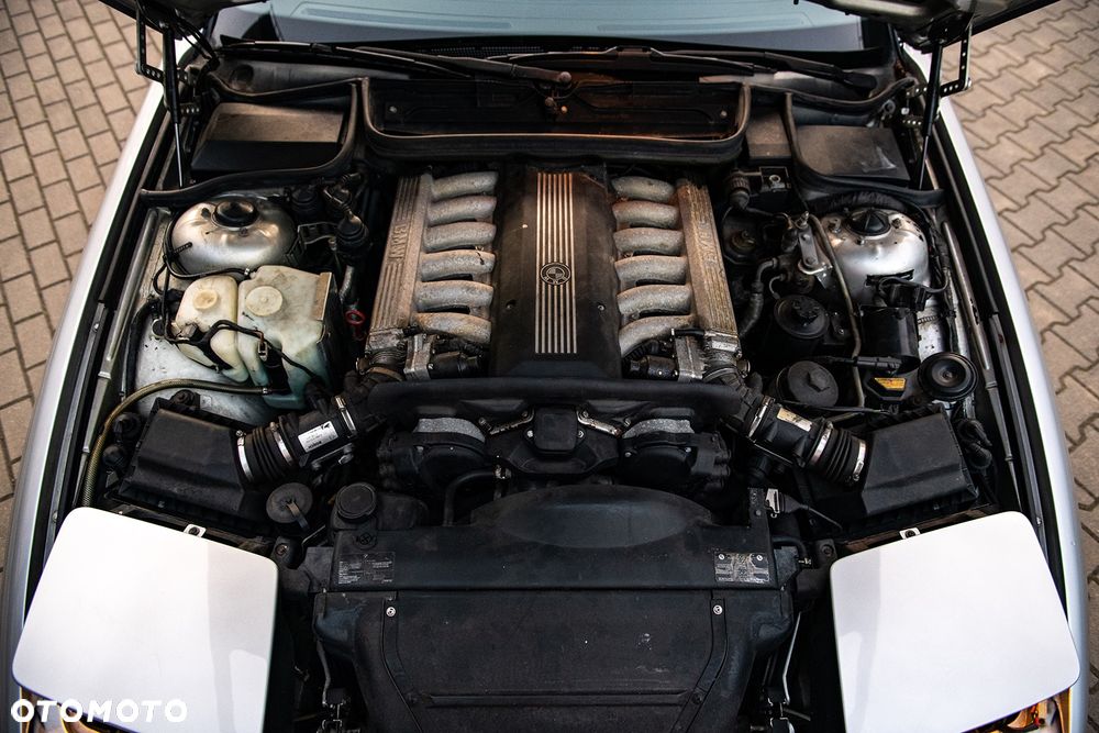 BMW Seria 8 850 Ci - 21