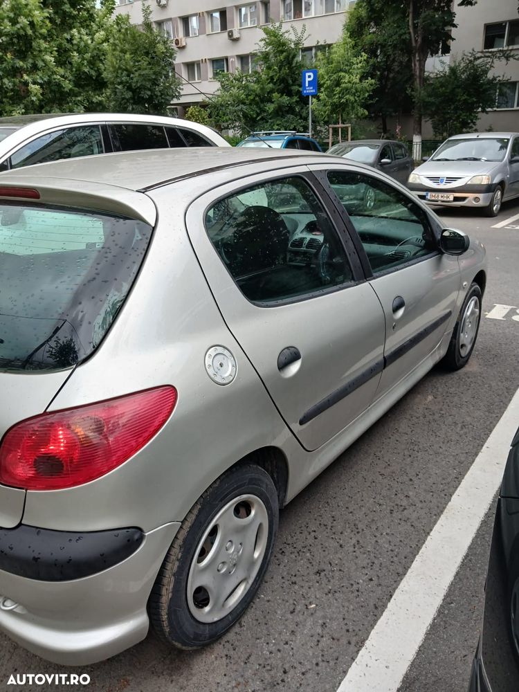 Peugeot 206 - 3