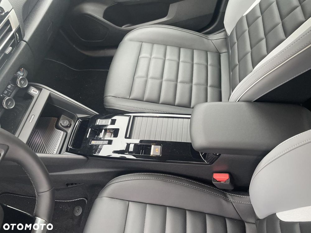 Citroën C4X 1.2 mHEV Max eDCT6 - 20