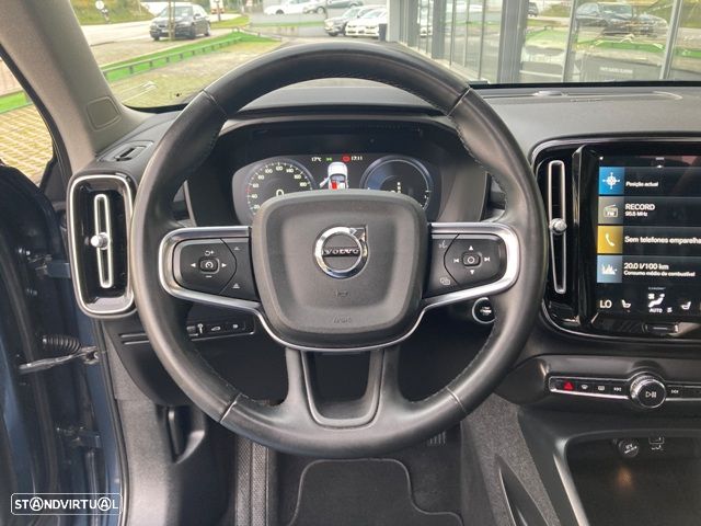 Volvo XC 40 T5 Recharge DKG Essential - 13