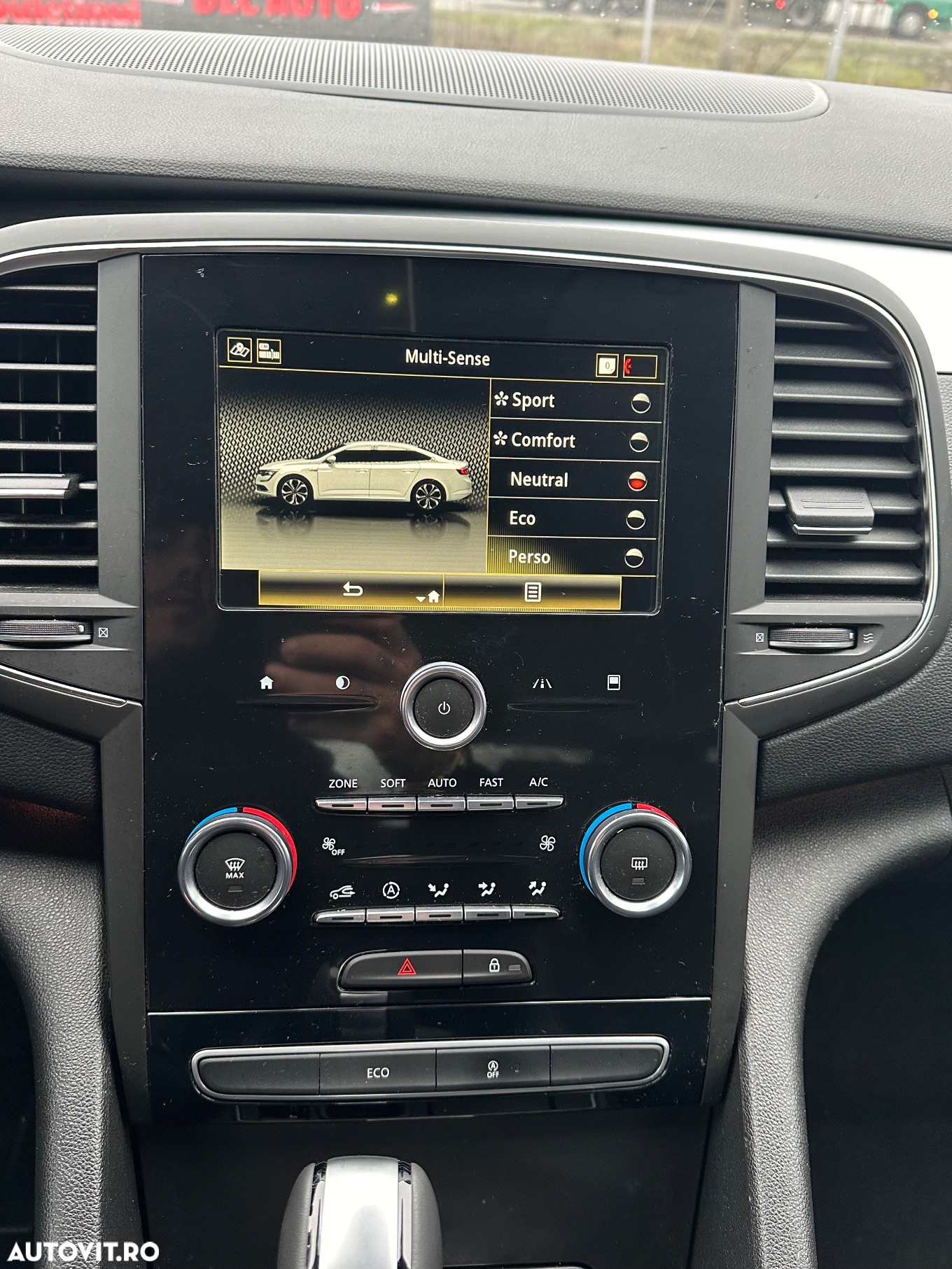 Renault Talisman Grandtour BLUE dCi 160 EDC INTENS - 25