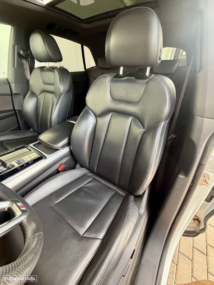 Audi Q8 50 TDI quattro Tiptronic - 30