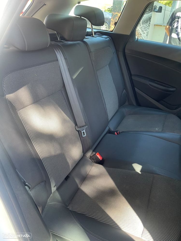 Opel Astra Sports Tourer - 3