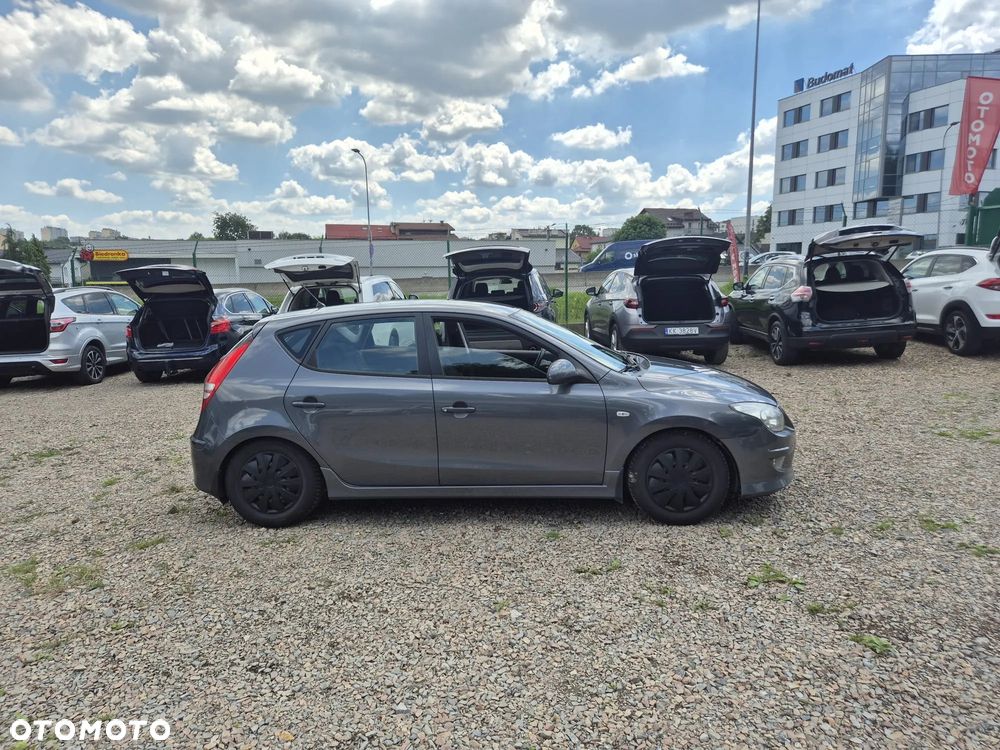 Hyundai i30 1.4 Blue Classic - 4