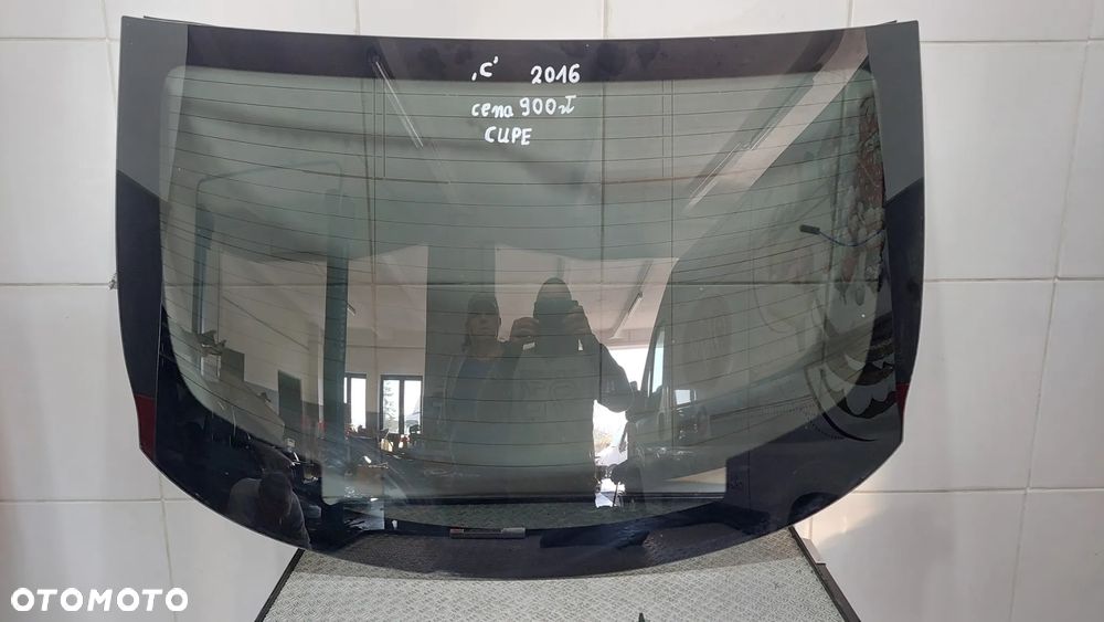 SZYBA KAROSERYJNA TYLNA MERCEDES-BENZ C-KLASA W205 R2016 COUPE - 1