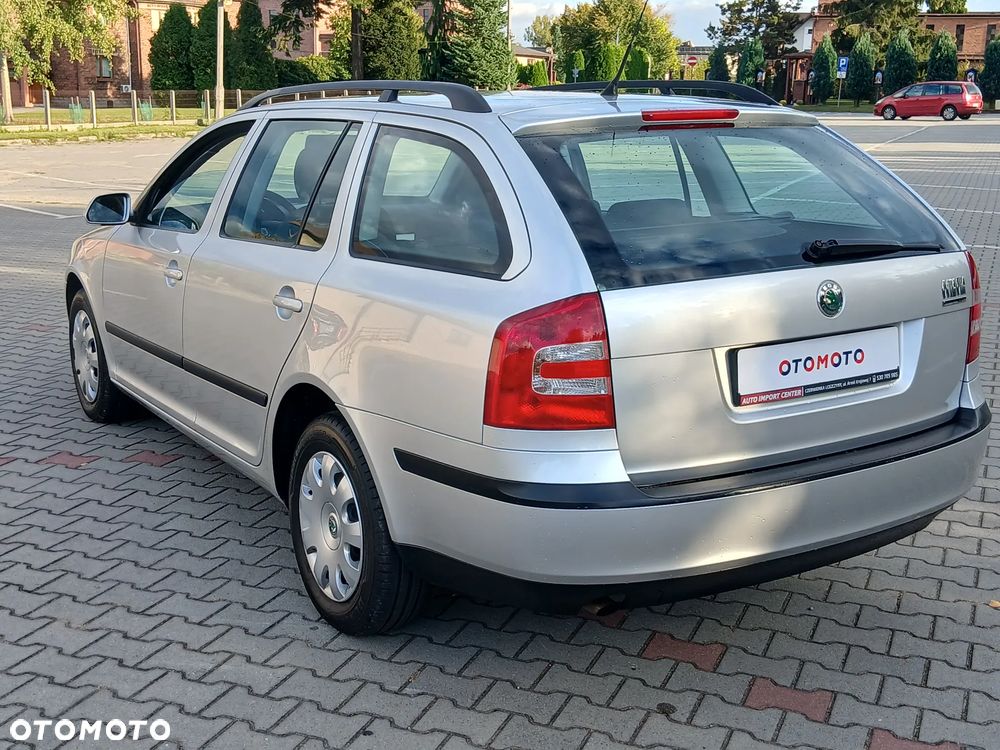 Skoda Octavia 1.6 Style - 17