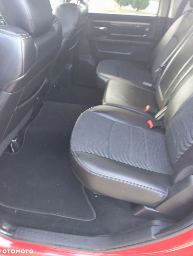 Dodge RAM 1500 5.7 4x4 - 23