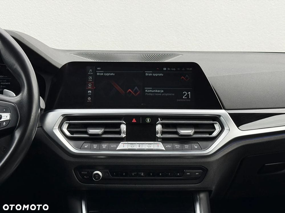 BMW Seria 3 320d - 31