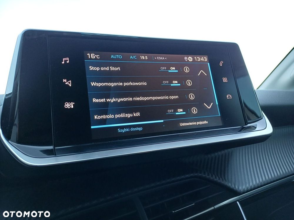 Peugeot 208 1.2 PureTech Allure S&S EAT8 - 22