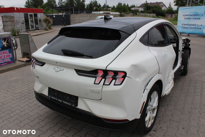 Ford Mustang Mach-E AWD PREMIUM - 6