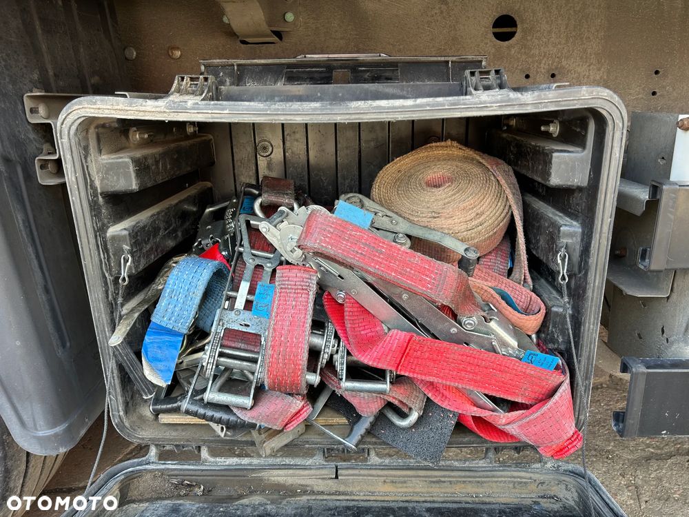 Schmitz Cargobull FIRANKA / 10 SZTUK / BARDZO ŁADNE OPONY / Z PEŁNYM WYPOSAŻENIEM DO ZAŁADUNKU / 2 KOŁA ZAPASOWE / DOSTĘPNE KOLORY SREBRNY - NIEBIESKI - CZERWONY / NIEKTÓRE MAJĄ NOWE PLANDEKI !! - 22