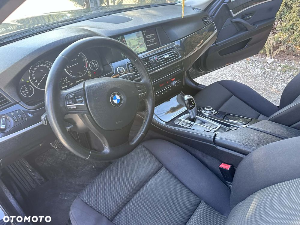 BMW Seria 5 520d Sport-Aut - 15