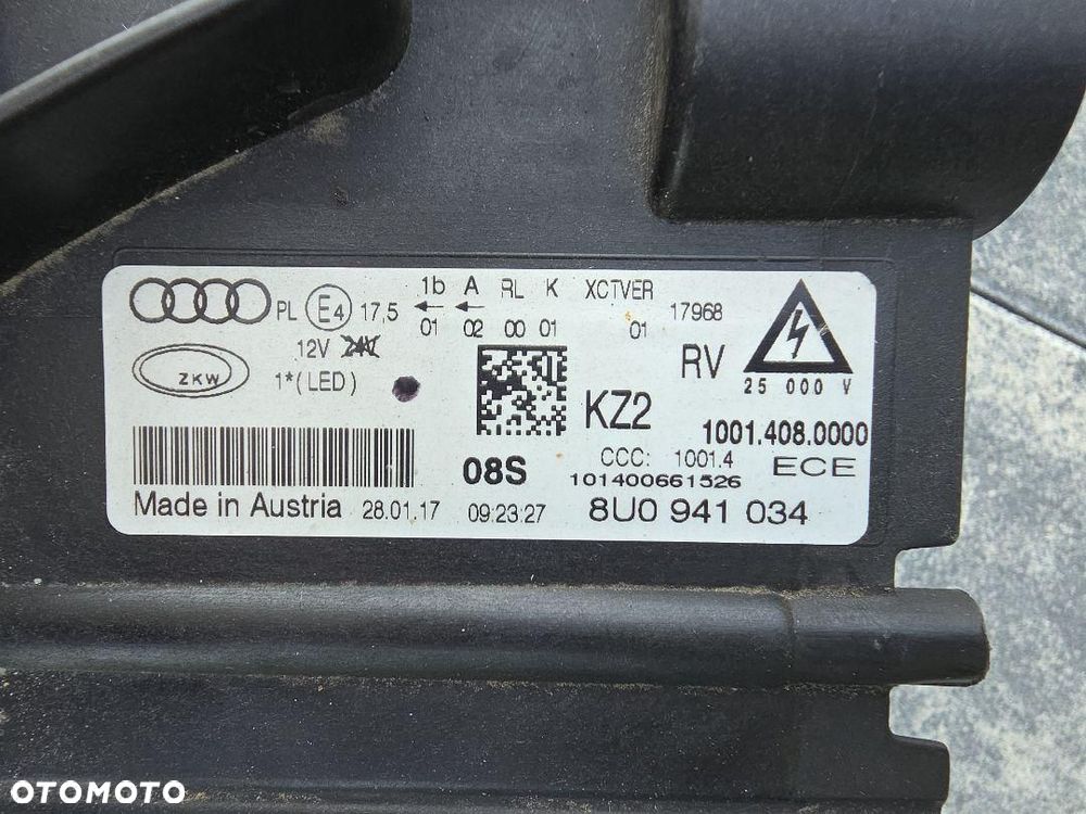 AUDI Q3 RSQ3 8U0 LIFT Lampa prawa przód Full Led Dynamic 8U0941034 - 11