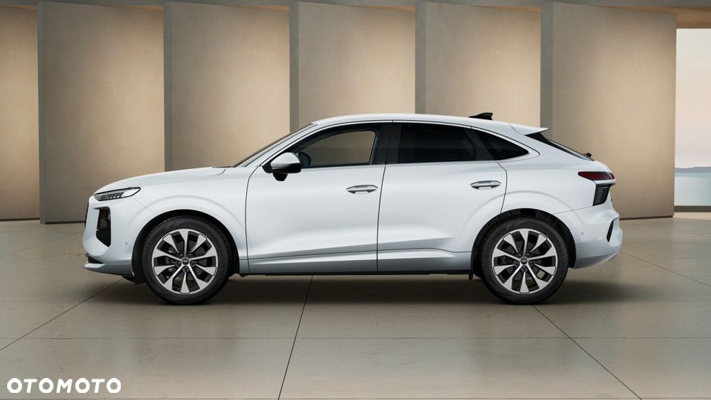 Audi Q3 Sportback - 4