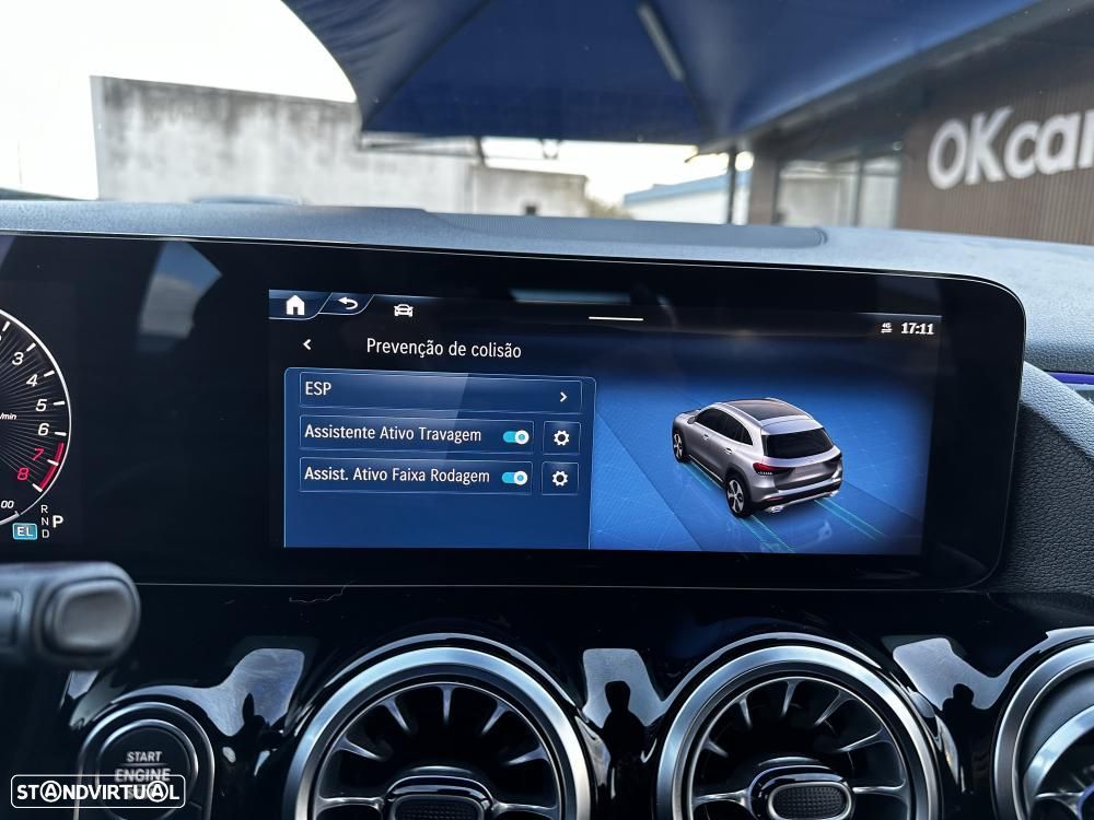 Mercedes-Benz GLA 250 e 8G-DCT Progressive - 32