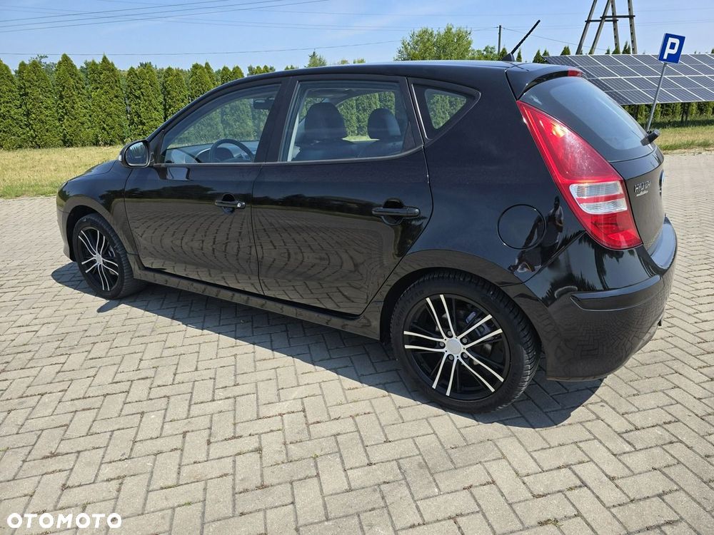 Hyundai i30 - 11